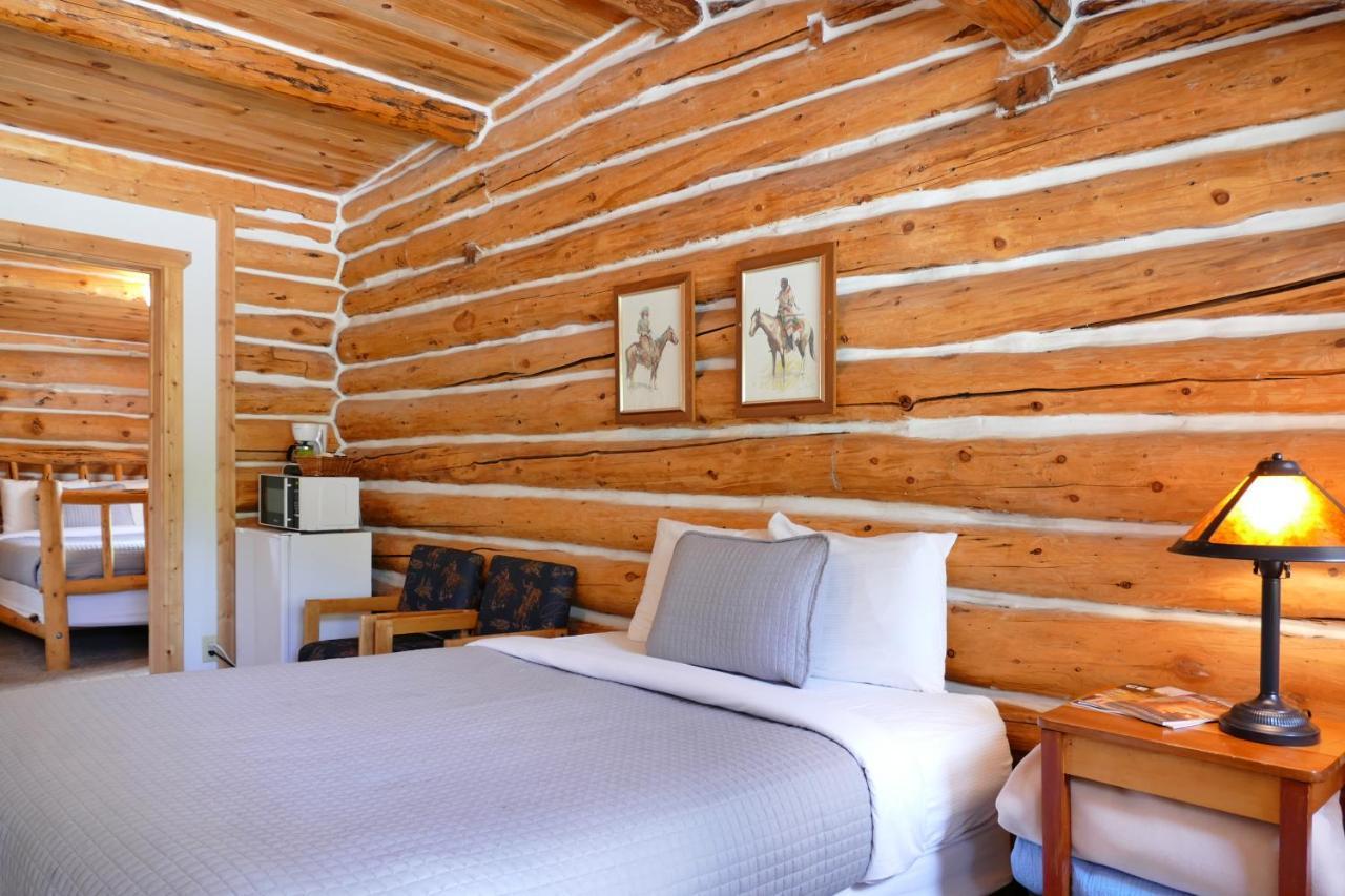 Trail Shop Inn Уапити Екстериор снимка